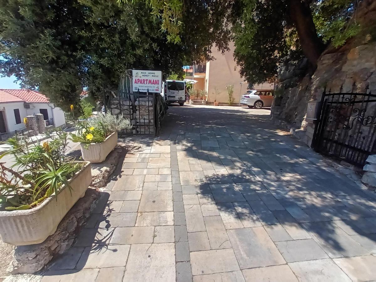 Sea & Honey Daire Krk Town Dış mekan fotoğraf